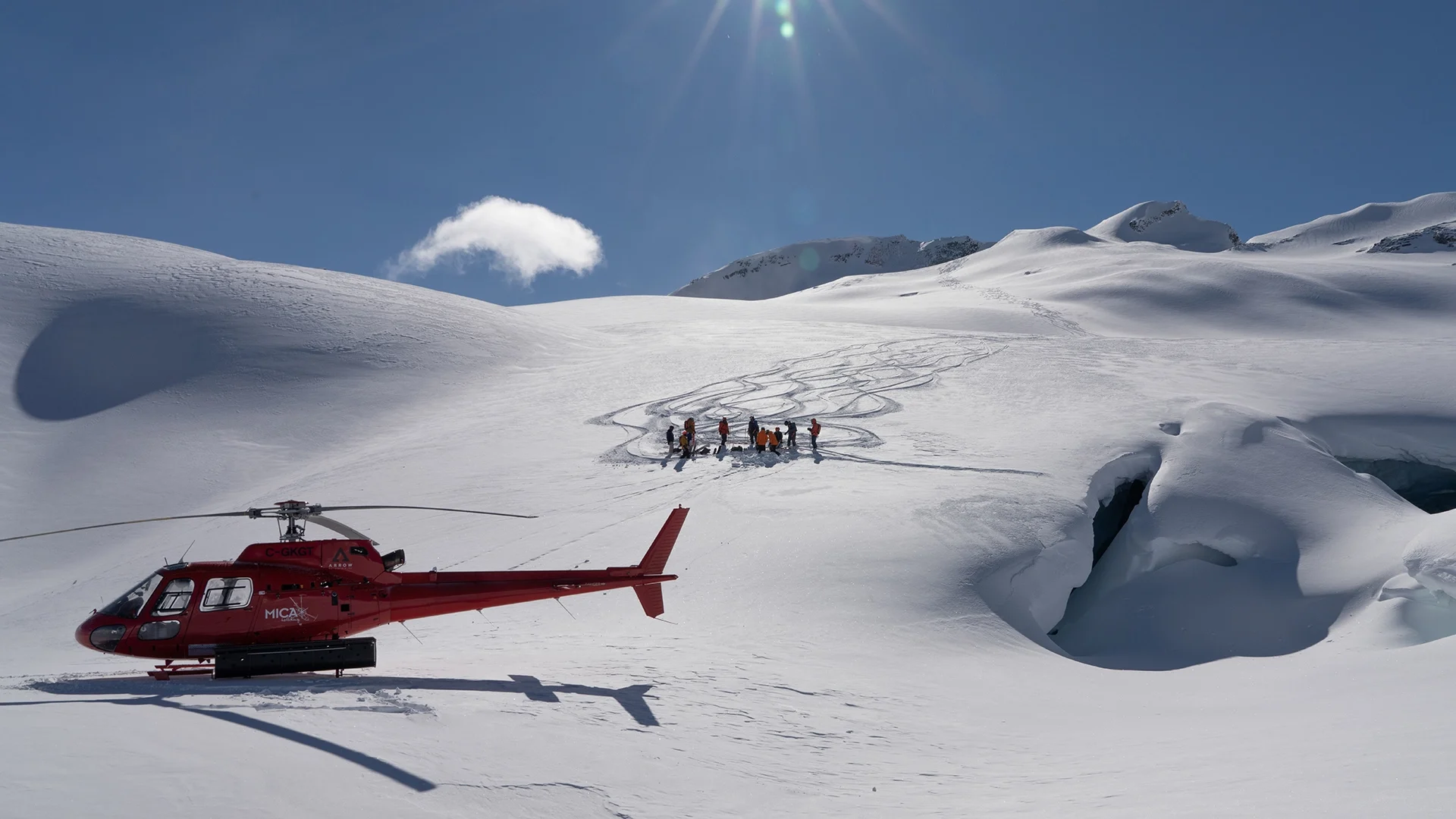 Arrow Helicopters - Adventure Flights - Heliskiing